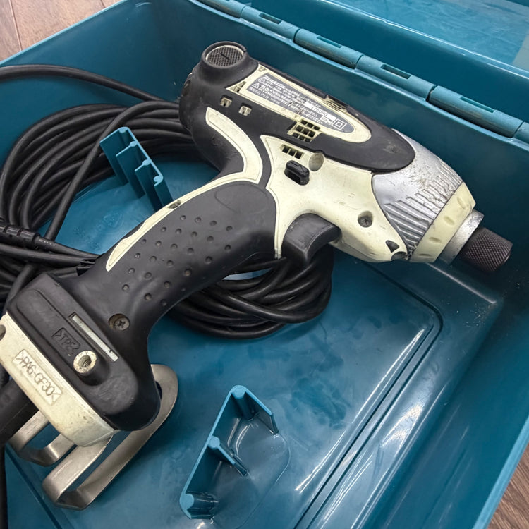 動作良好 インパクトドライバー 100V 白 6955SPKW ケース付属【リライズ蓮田店】