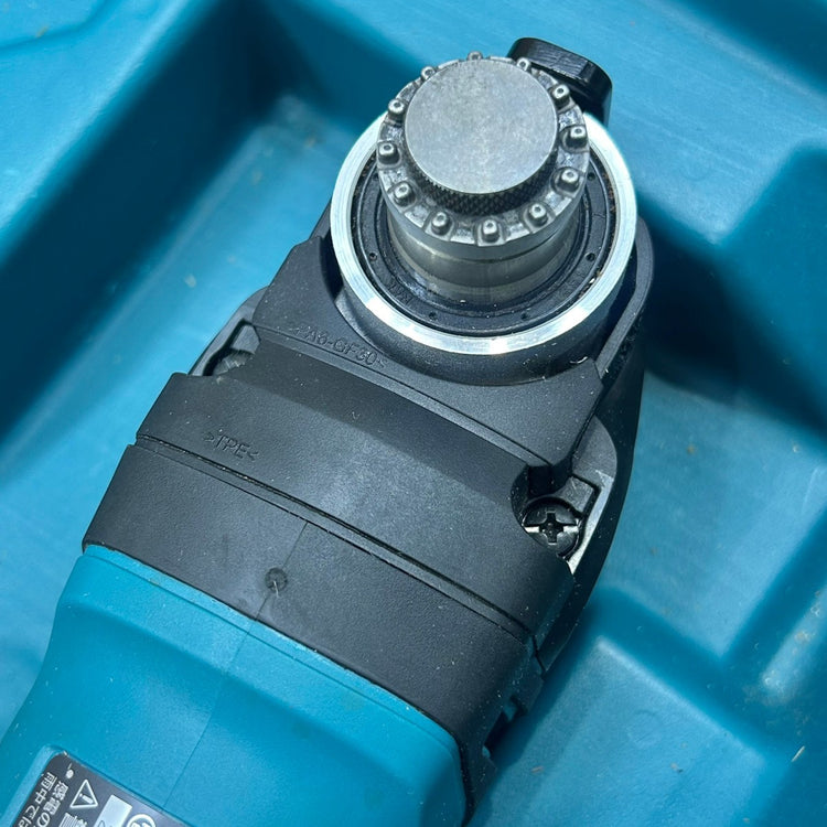 美品 マキタ (makita) マルチツール TM3010CT 【船橋馬込店】