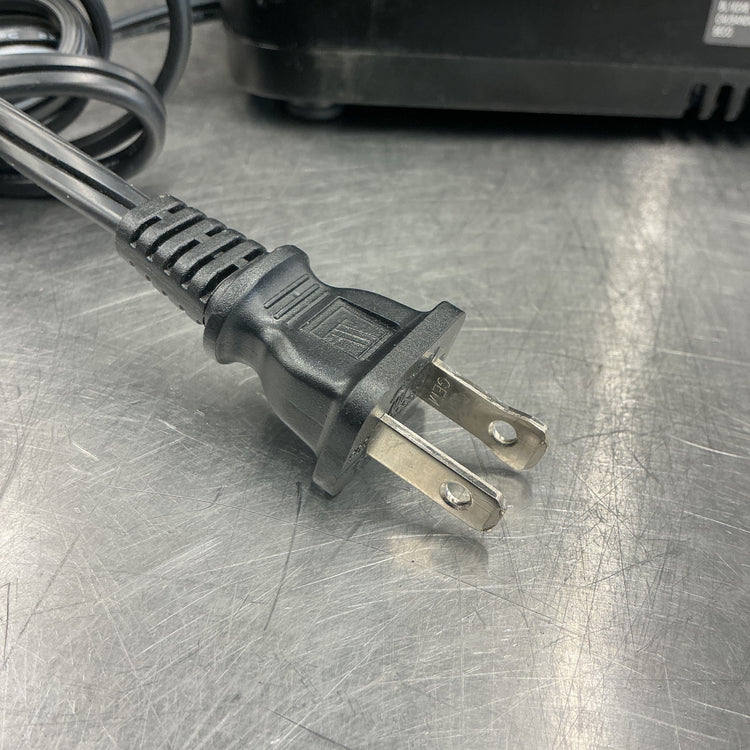 【中古美品】マキタ HR171DZK 充電式ハンマードリル＊オマケ付き！  【越谷店】