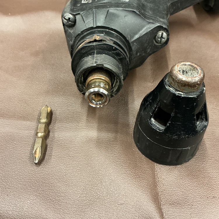 【中古・現状品】 マキタ makita 18V 充電式スクリュードライバー FS600DZB 本体のみ 使用感高めの動作品 【越谷店】