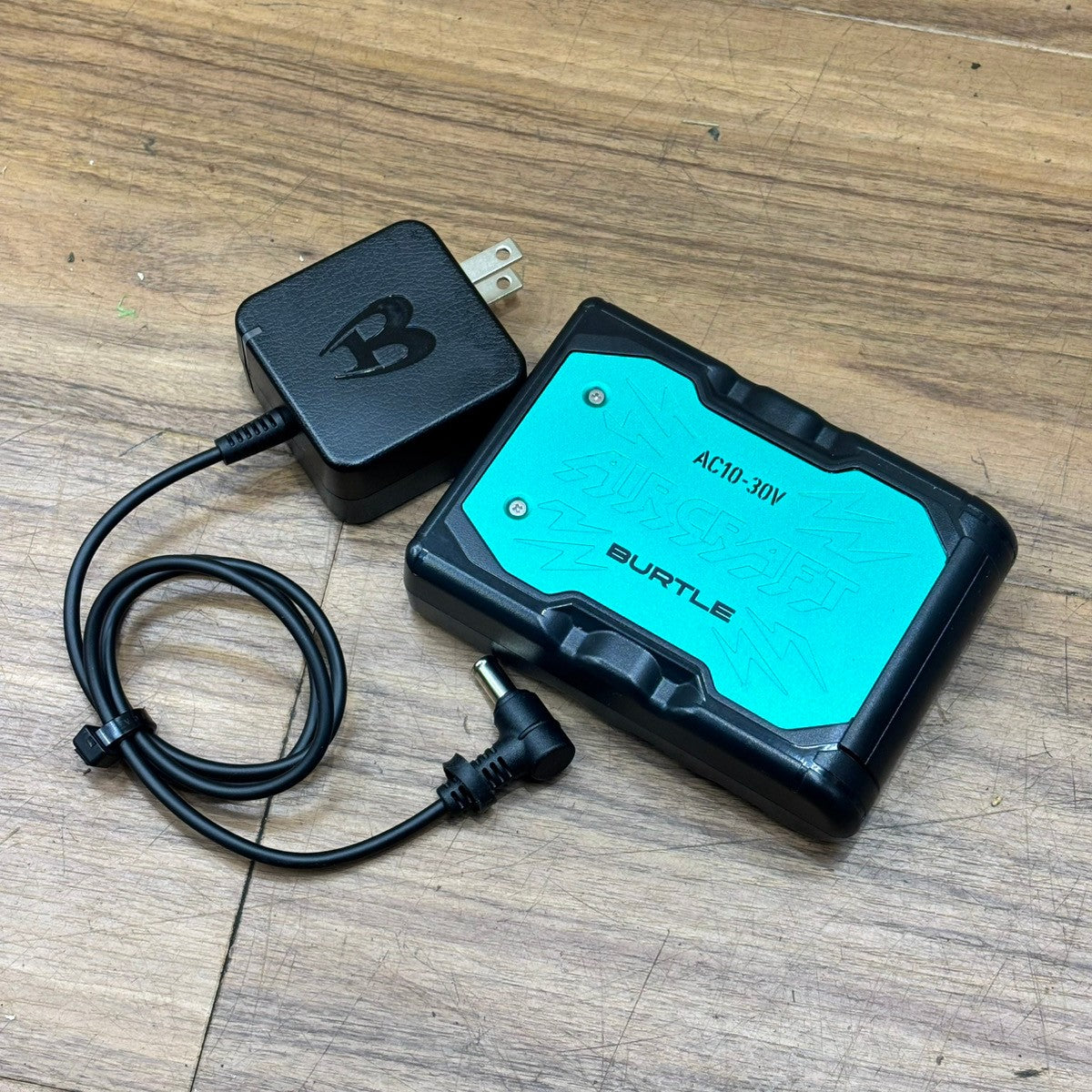 ◆バートル(BURTLE) AIR CRAFT AC10 30V新型リチウムイオンバッテリー 【船橋馬込店】