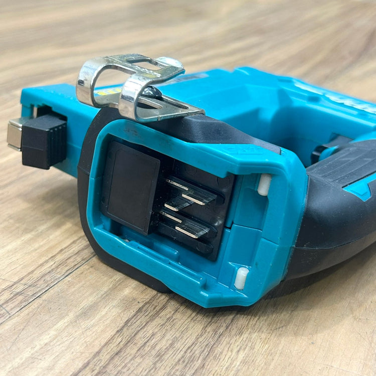 美品 マキタ makita 10.8V RT線 充電式タッカー ST113DZ 本体のみ 【船橋馬込店】