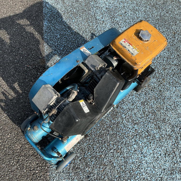 【店頭引き取り限定商品・中古】 アネスト岩田 SUE-222PB エンジンコンプレッサー 【越谷店】