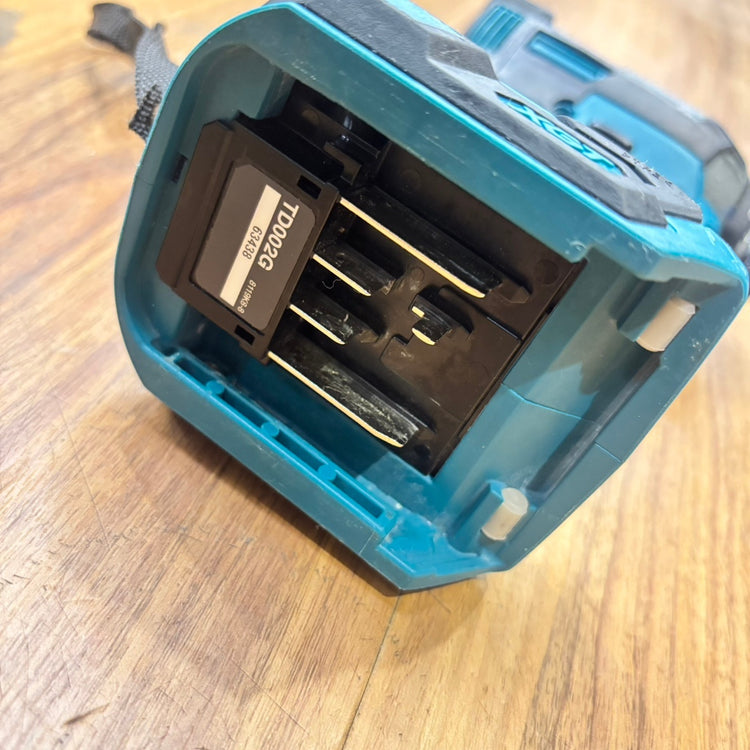 【良品】マキタ(makita) コードレスインパクトドライバー TD002GZ 【船橋馬込店】