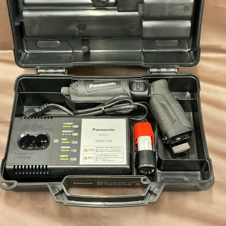 【中古品・7.2V 1.5Ahバッテリ1個付き！】パナソニック(Panasonic) 充電スティック インパクトドライバー EZ7521LA2S-B 【越谷店】