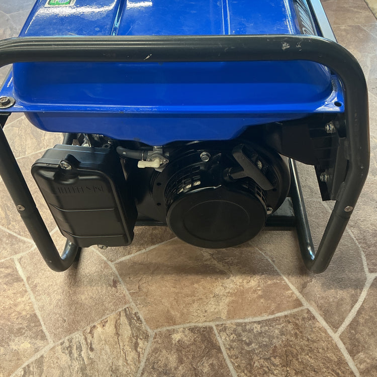 【店頭引取り限定】【東日本向けモデル】【中古】ヤマハ(YAMAHA) 発電機 EF23H_50Hz  【越谷店】