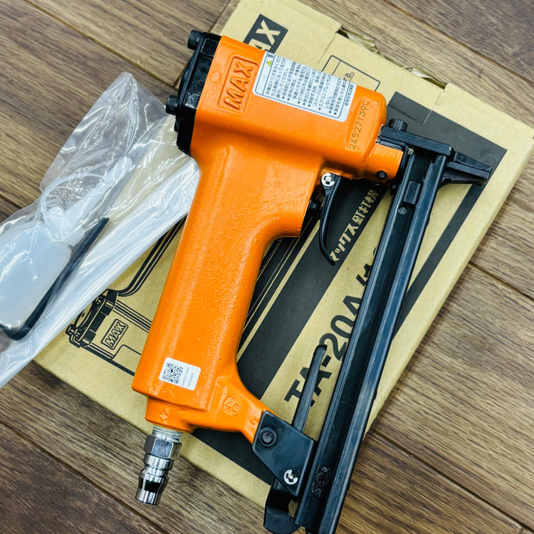 未使用  常圧 10mm幅 エアタッカー TA-20A/1013J 【リライズ蓮田店】