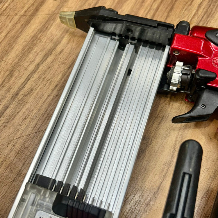 ◆マキタ(makita) 高圧フィニッシュネイラ AF551H 【船橋馬込店】