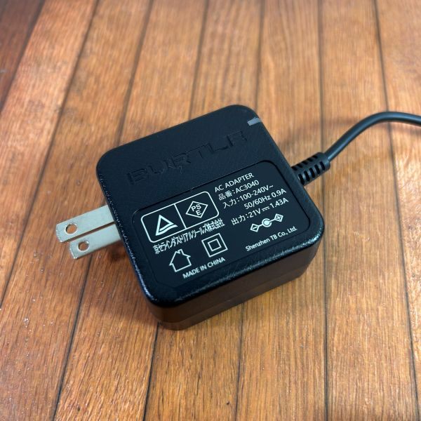 空調服用バッテリー AC10-30V 【野田愛宕店】