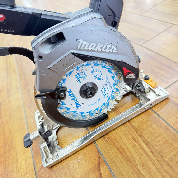 ◆マキタ(makita) コードレスマルノコ HS007GZB 【蓮田店】