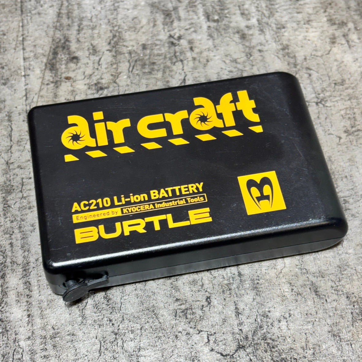 バートル(BURTLE) 空調服用リチウムイオンバッテリー AC210 【市川行徳店】