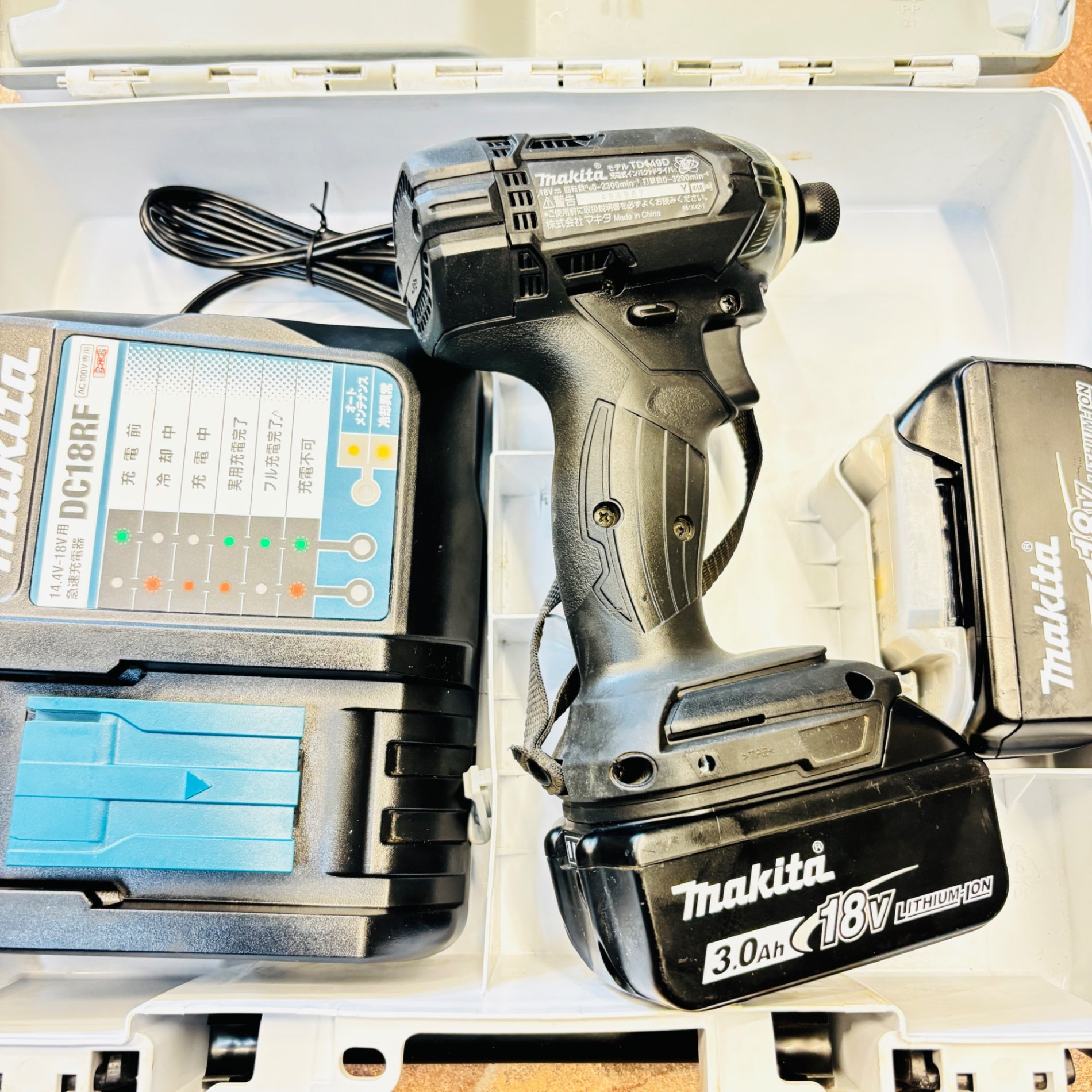 ◆マキタ(makita) コードレスインパクトドライバー TD149DRFXB 【越谷店】