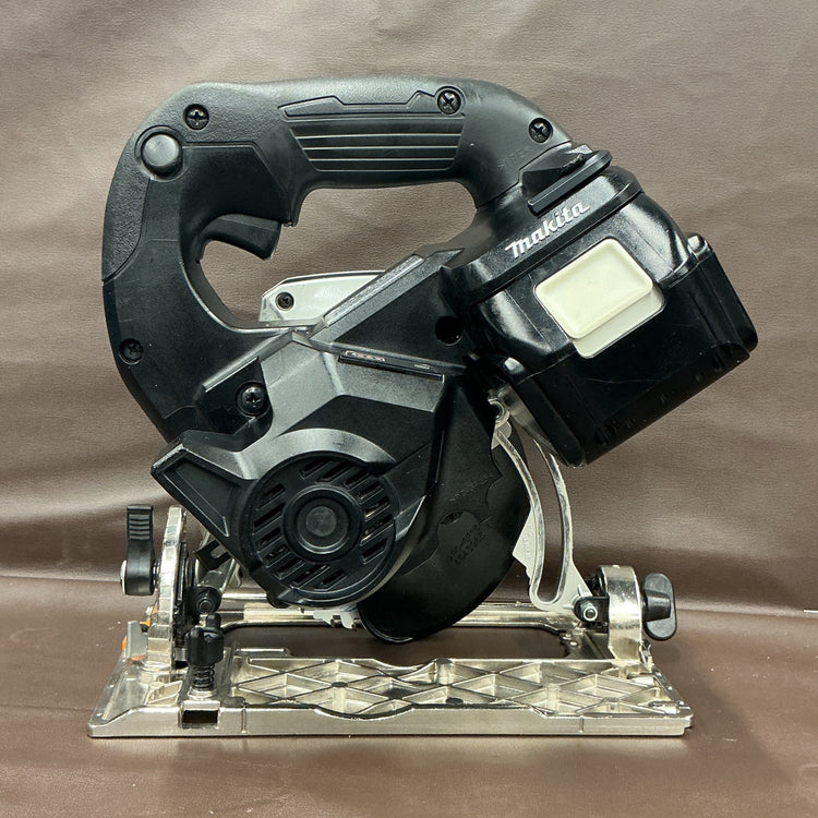 【中古・美品中古】 マキタ makita 18V 125mm コードレス丸のこ HS474DRG バッテリ、充電器、ケース付き 【越谷店】