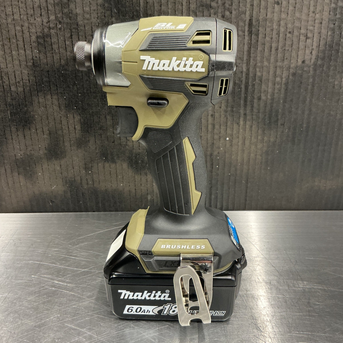 【未使用】 マキタ makita 18V 充電式インパクトドライバ TD173DRGXO 色：オリーブ 【越谷店】