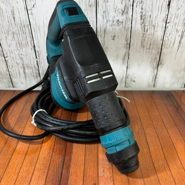 ◆マキタ(makita) 電動ケレン スタンダードタイプ HK1820 【野田愛宕店】