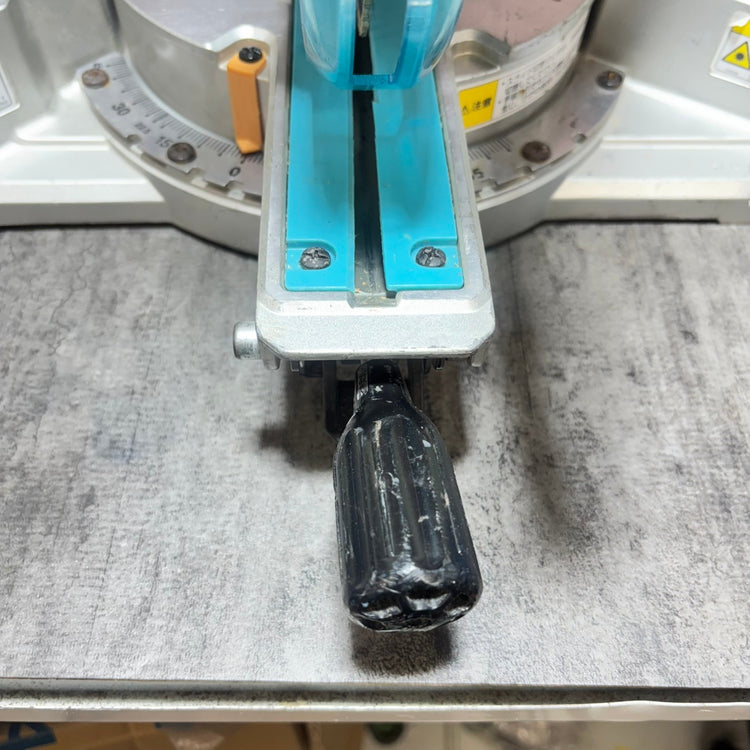 ◆マキタ(makita) 充電式スライドマルノコ LS610DZ 【市川行徳店】