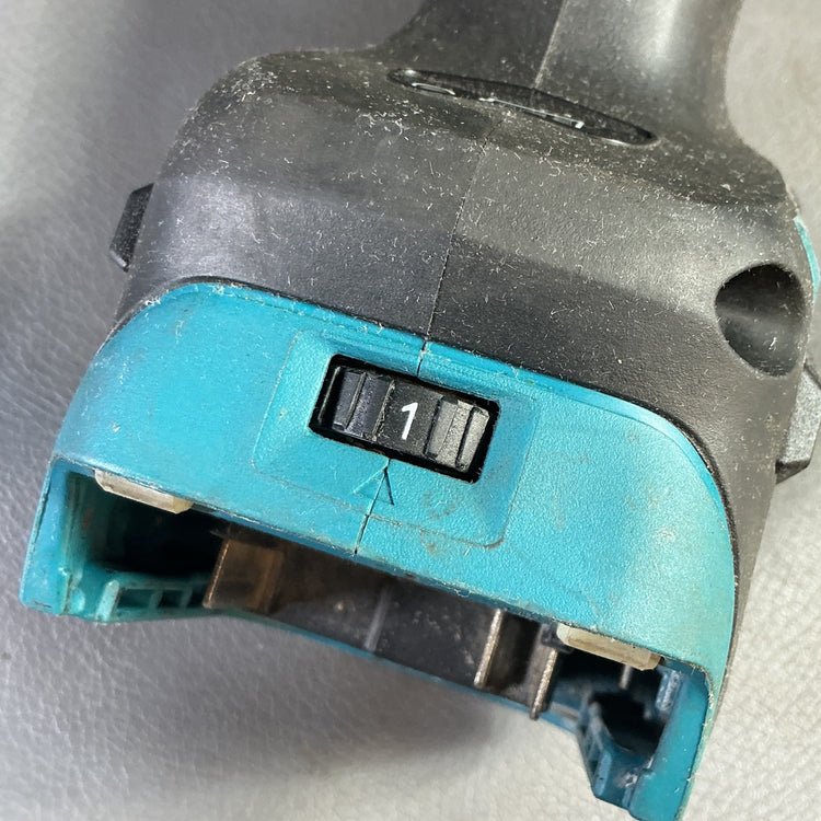【中古】マキタ(makita) 100mmコードレスディスクグラインダ GA418DZ 【越谷店】