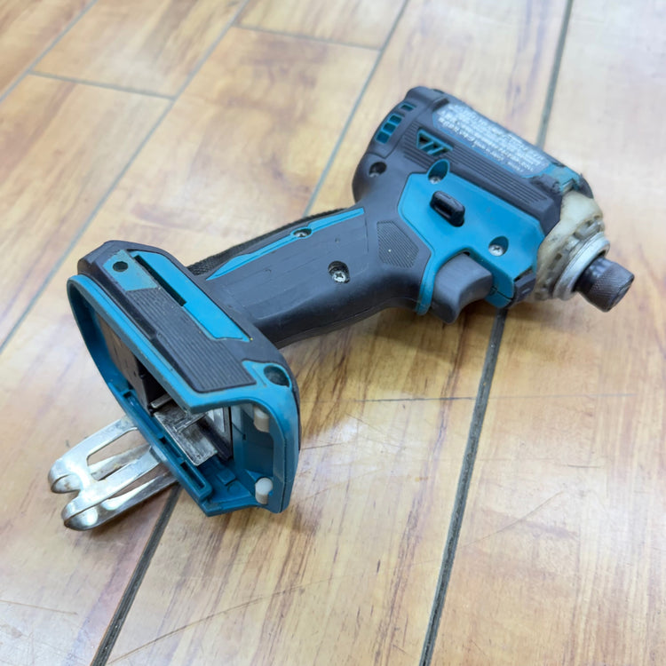 動作良好 マキタ(makita) 18V コードレスインパクトドライバー TD171DZ BL1840付属 【リライズ蓮田店】