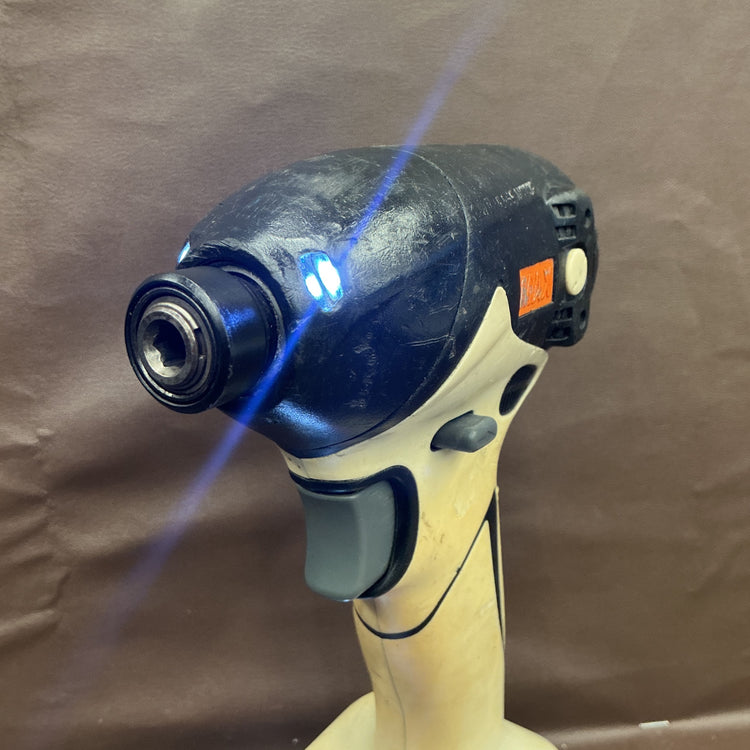 【中古・動作品】 マックス MAX 14.4V インパクトドライバ PJ-ID144-B2C 【越谷店】