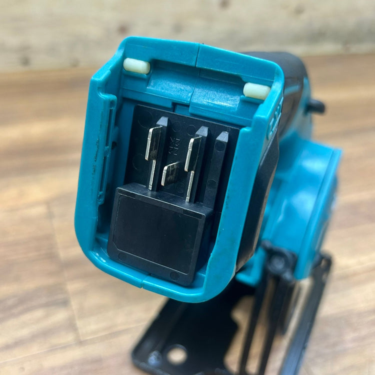 良品 マキタ (makita) 10.8V コードレス丸のこ HS301DZ 本体のみ 【船橋馬込店】