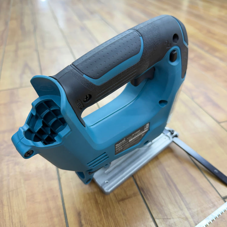 極美品 10.8V 充電式ジグソー JV100DZ Bタイプ 定規 makitaブレード付属【リライズ蓮田店】