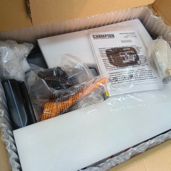 【店頭引取限定】 チャンピオン インバーター発電機 501003-J 3.8KVA ガソリン・プロパン兼用 【船橋馬込店】