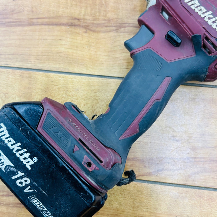 18V 充電式インパクトドライバー TD172DZAR バッテリ付き 手元スイッチ・ライト× 【中古】 【蓮田店】
