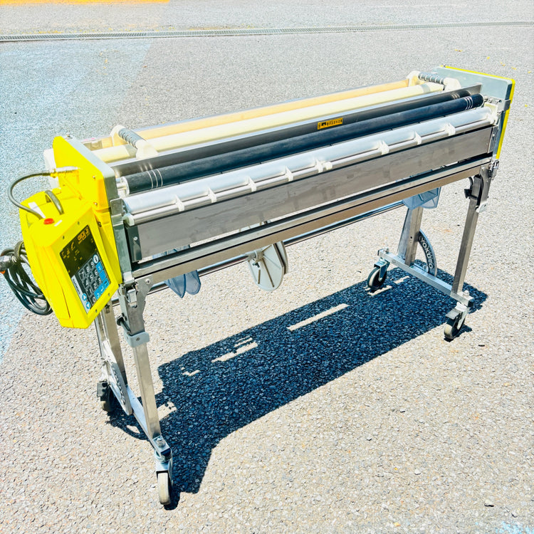 【中古】 極東産機 プライムμⅢ 糊付け機 スリッター付き 【越谷店】