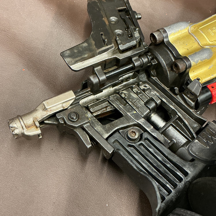 【中古品】日立工機(HITACHI) ハイコーキ(HIKOKI) 高圧エア釘打ち機 NV65HR(N) 【越谷店】