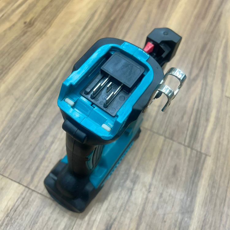 美品 マキタ (makita) 10.8V コードレスピンネイラ PT354DZ  【船橋馬込店】