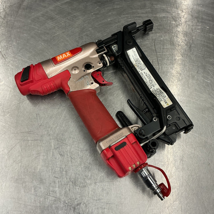 【中古】 マックス/MAX 高圧フロアタッカ HA-38F2(D)/4MA 【越谷店】