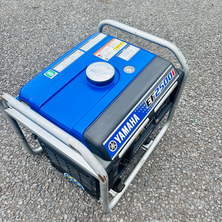 ◆ヤマハ(YAMAHA) インバーター発電機 EF2500i 【越谷店】