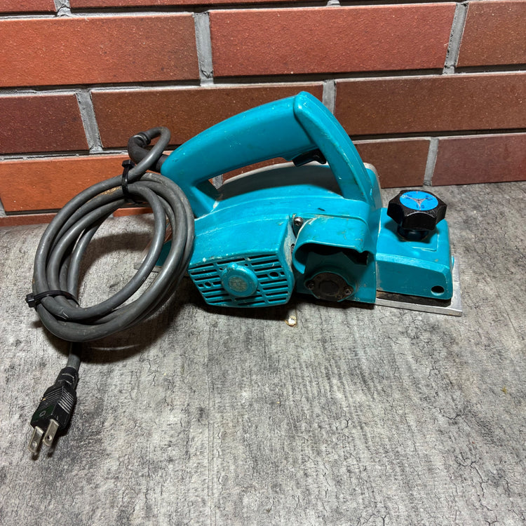 82mm 電動カンナ1900BA 替刃式 【市川行徳店】