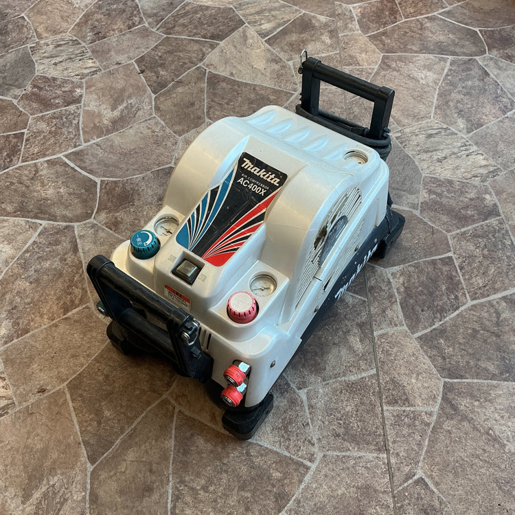 【中古】 マキタ(makita) エアコンプレッサー AC400XW 【越谷店】