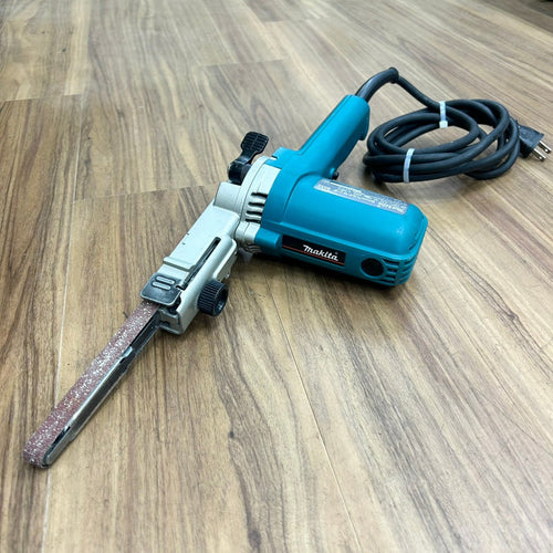 良品 マキタ (makita) 9mm ベルトサンダー 9032 【船橋馬込店】