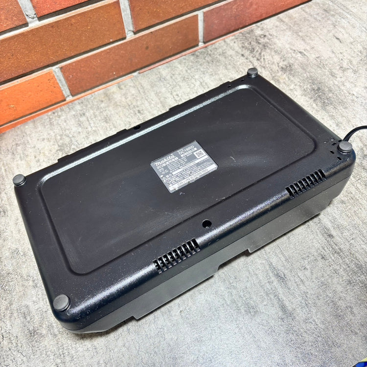 ◆マキタ(makita) 2口急速充電器 DC18RD 【市川行徳店】