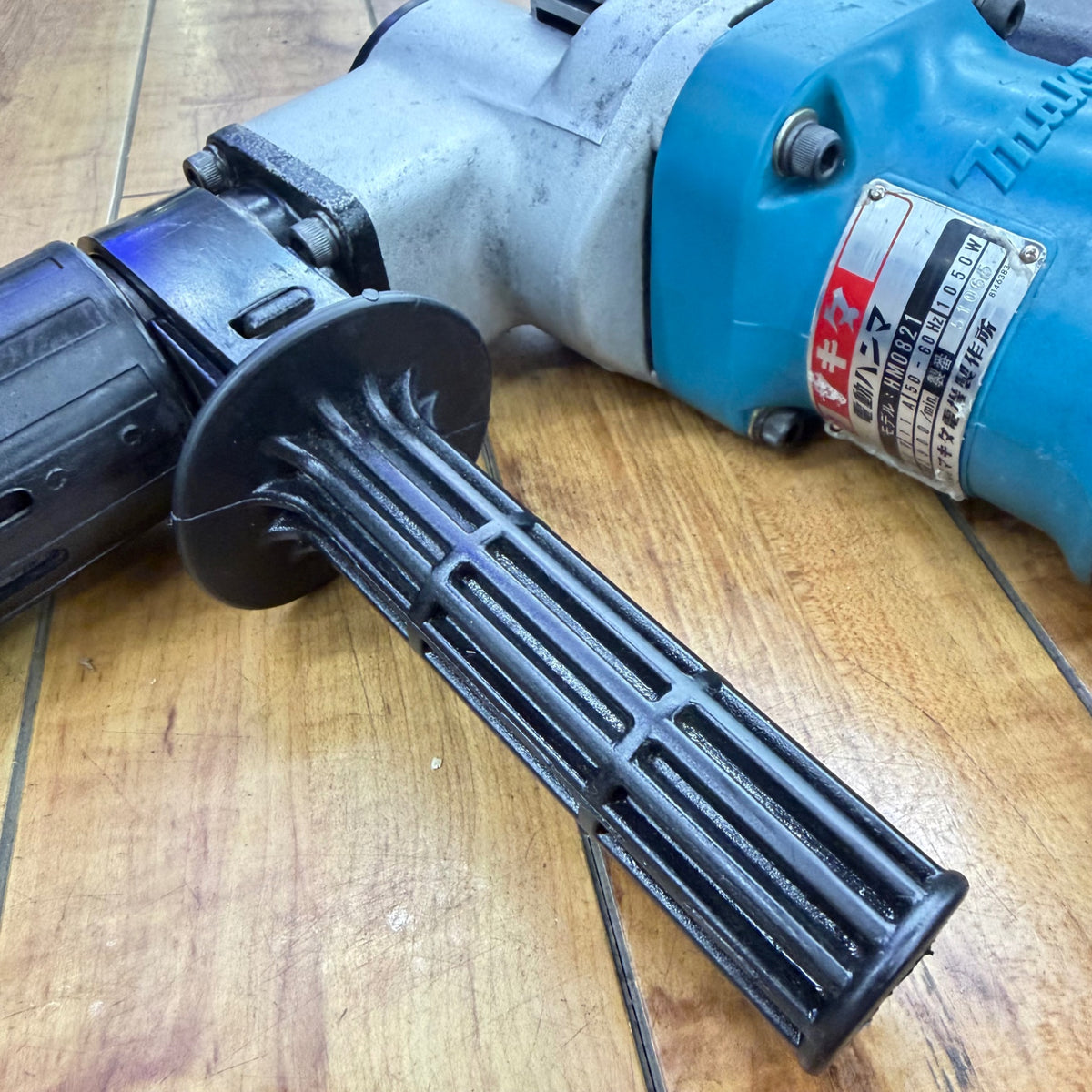 打撃動作良好 六角軸17mm 電動ハンマ HM0821 【リライズ蓮田店】