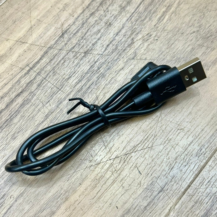 箱なし未使用 レッドレンザー (LEDLENSER) ヘッドライト H15R Core 【船橋馬込店】