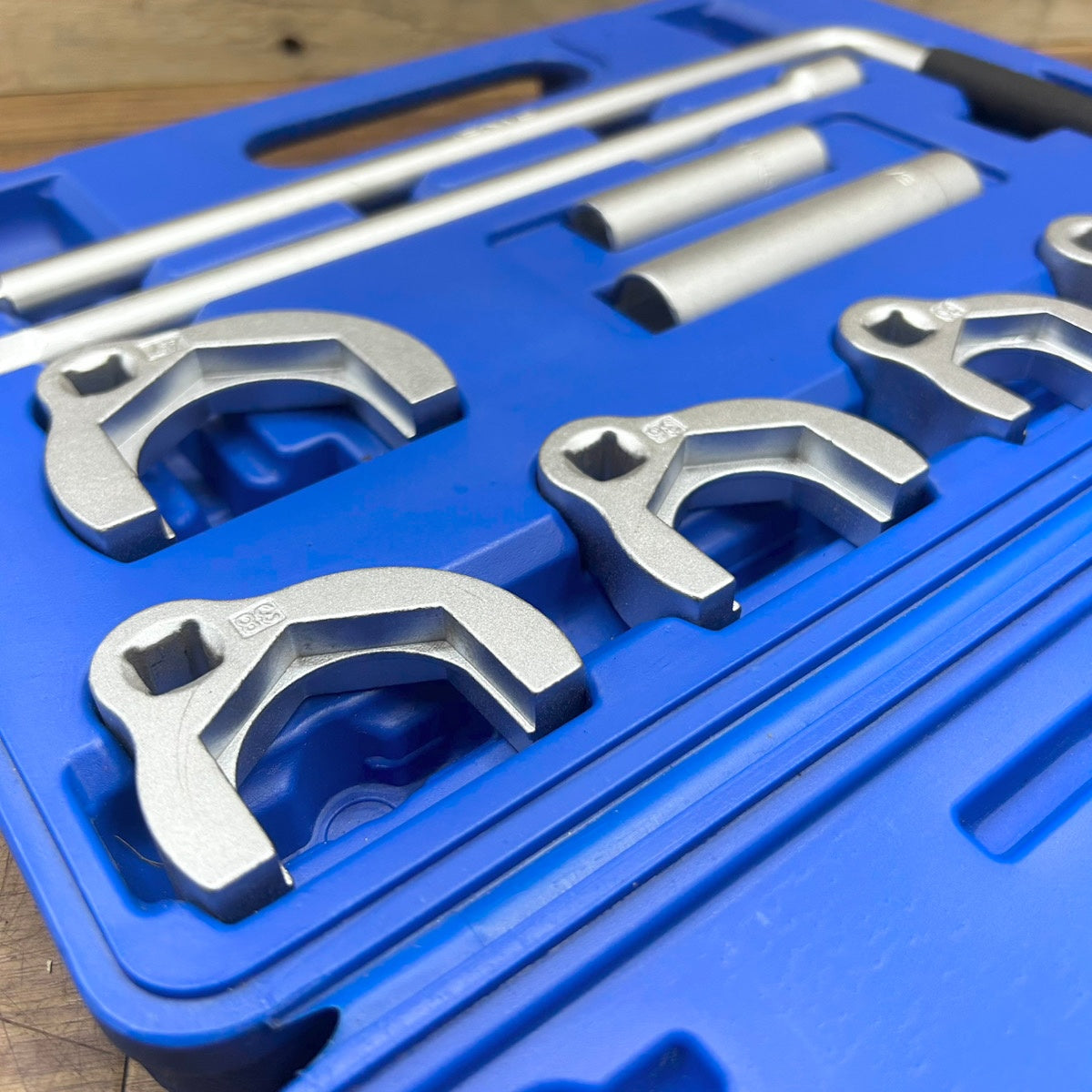 美品 サンエイ (SANEI)  立水栓締付工具セット R3510S 水栓用工具 【船橋馬込店】