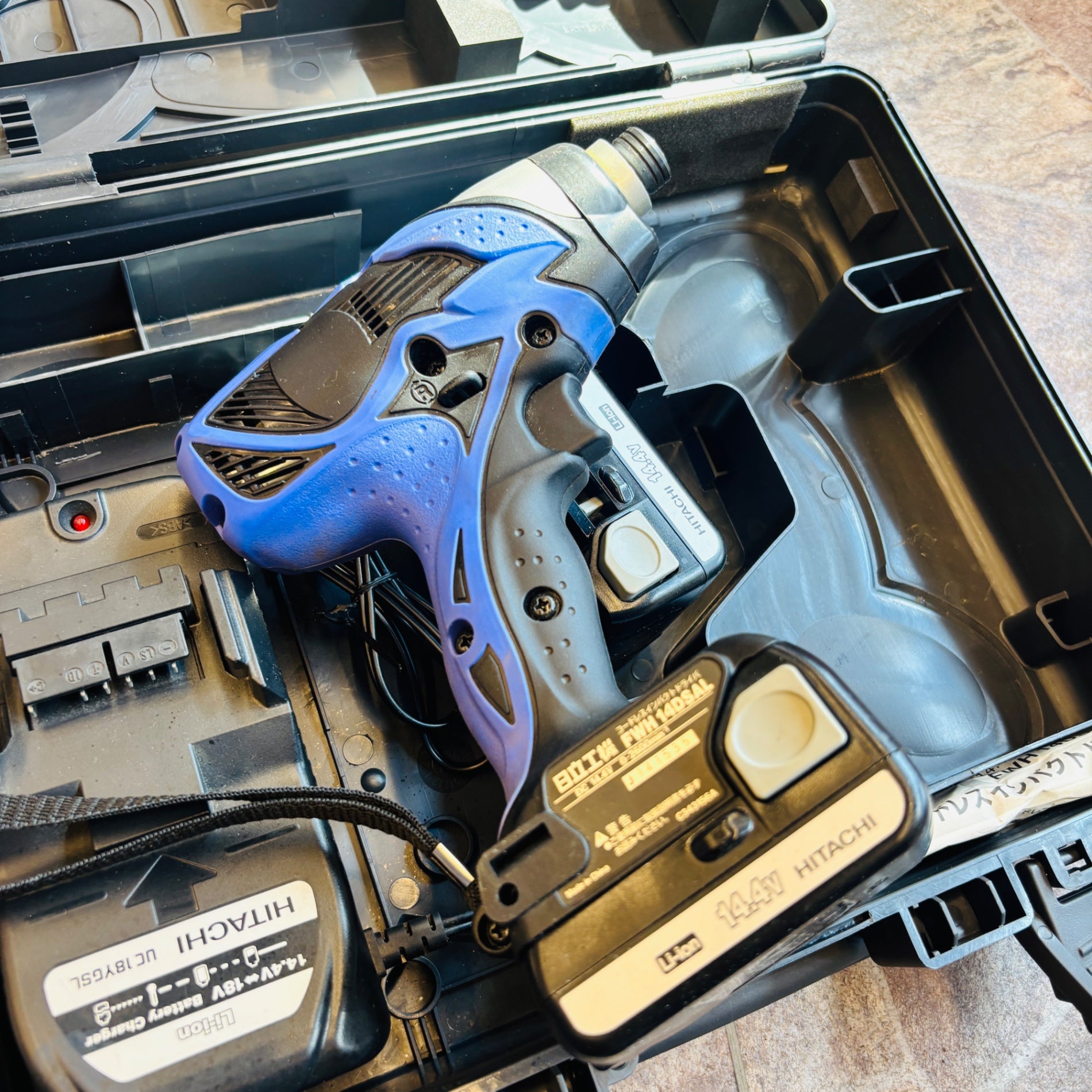 日立工機 FWH14DSAL コードレスインパクトドライバ バッテリー2個付き 【越谷店】