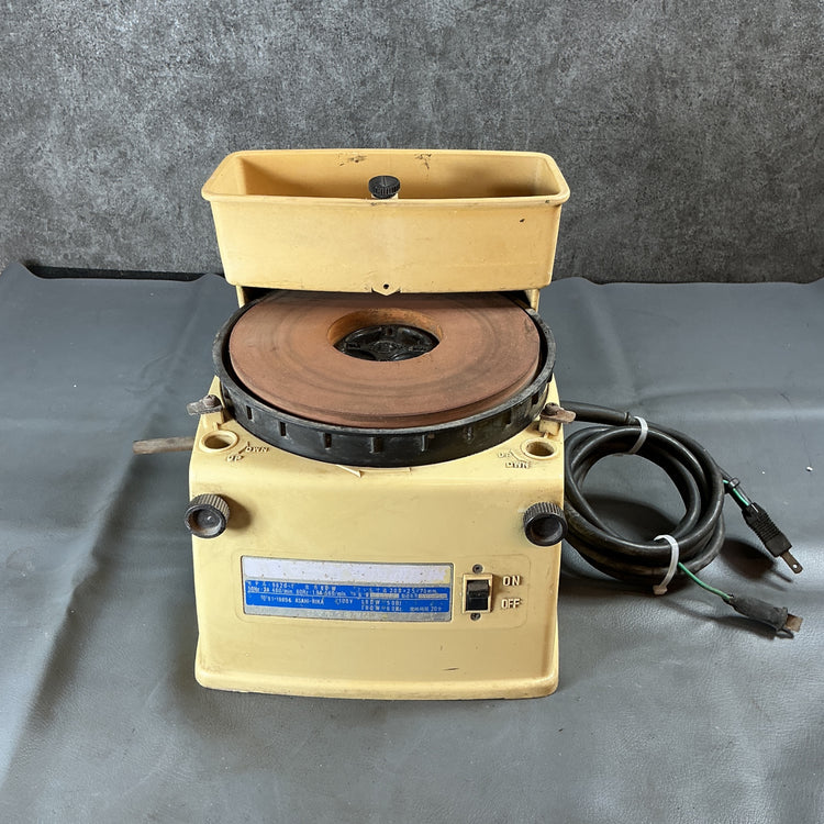 【中古】マキタ(makita) 刃物研磨機 9820-1  【越谷店】