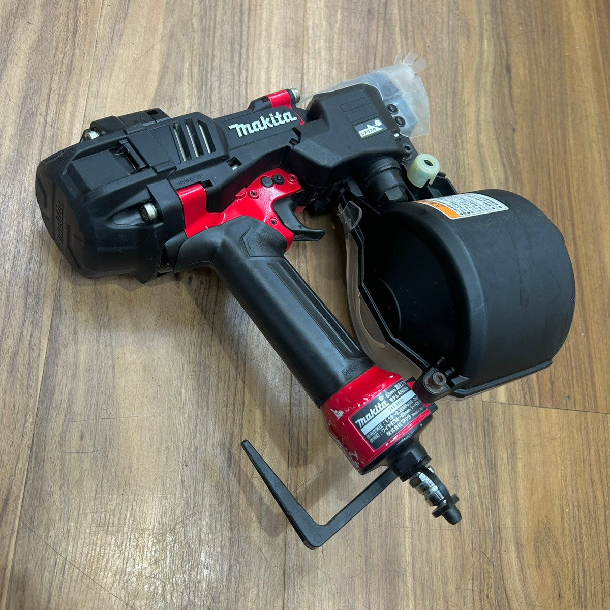 ◆マキタ(makita) 高圧エア釘打ち機 AN636H 【船橋馬込店】