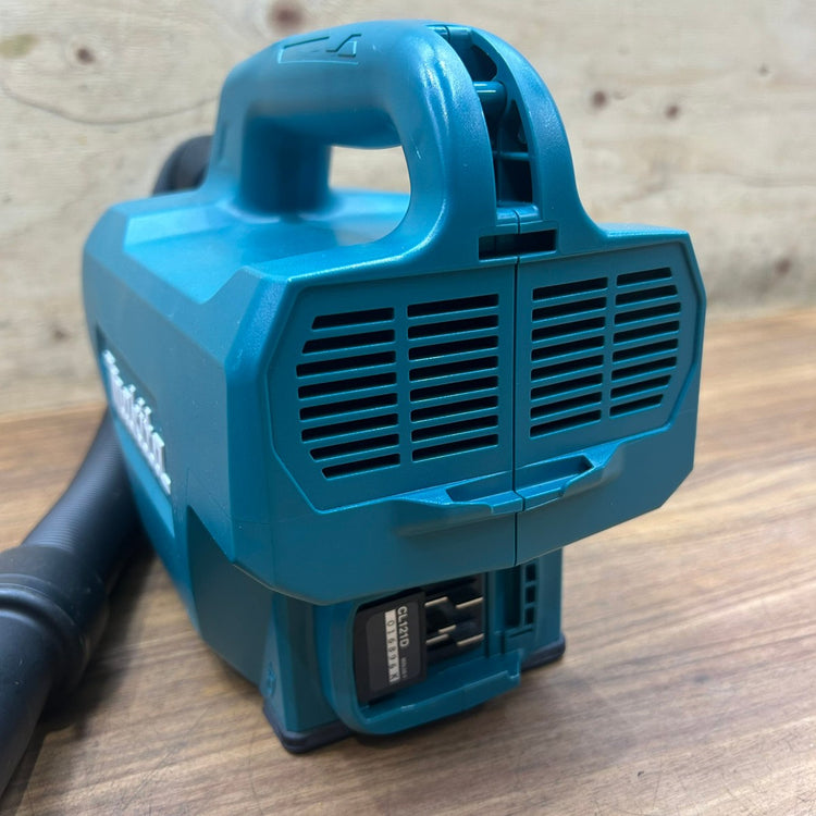 良品 マキタ makita 10.8V 充電式クリーナ CL121DZ 本体のみ 【船橋馬込店】