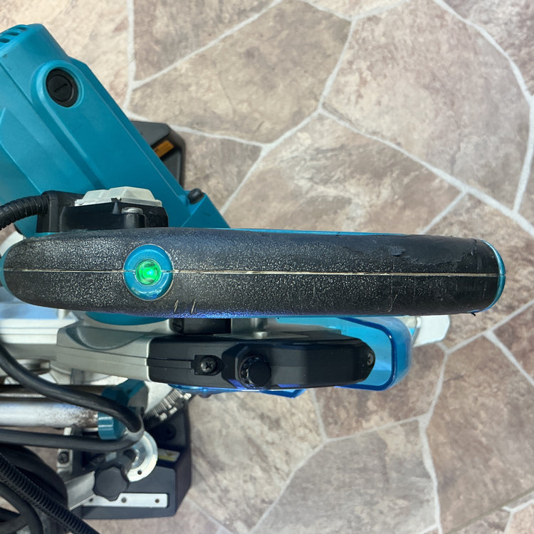 【中古】【レーザー点灯しません】マキタ(makita) スライドマルノコ LS0612FL 【越谷店】