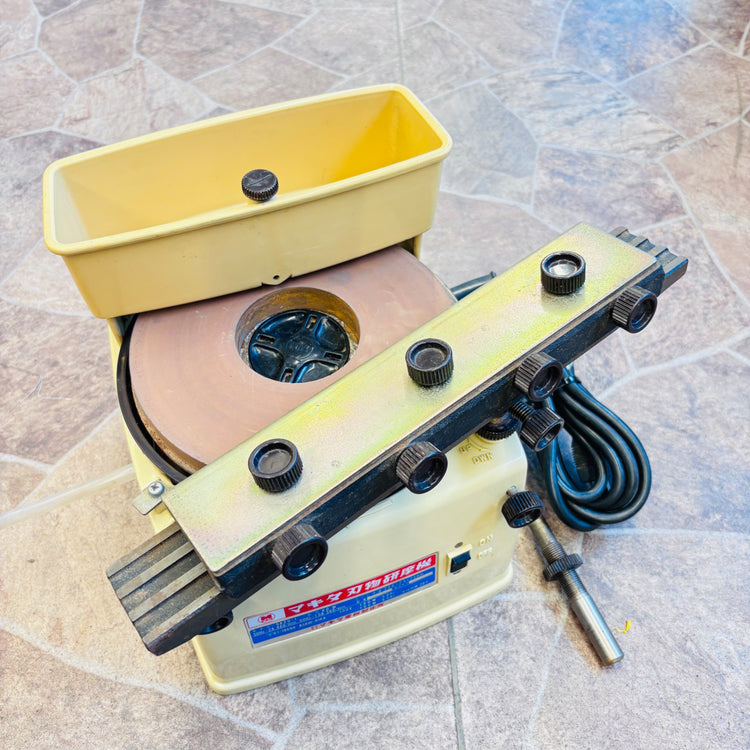 ◆マキタ(makita) 刃物研磨機 9820 【越谷店】
