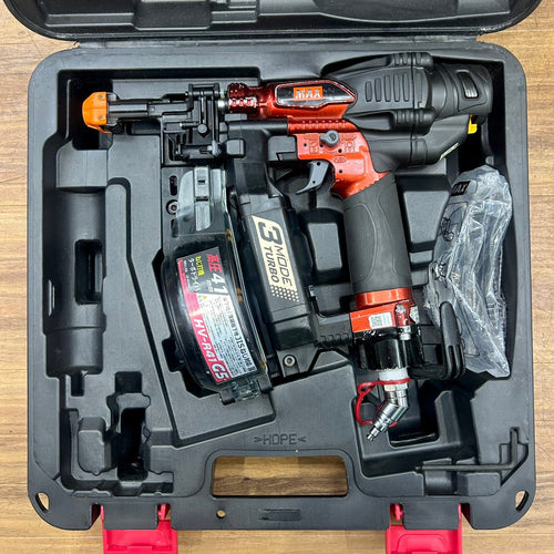 美品 マックス (MAX) 高圧 41mm エアー ネジ打ち機 HV-R41G5-R ターボドライバー 【中古】【船橋馬込店】