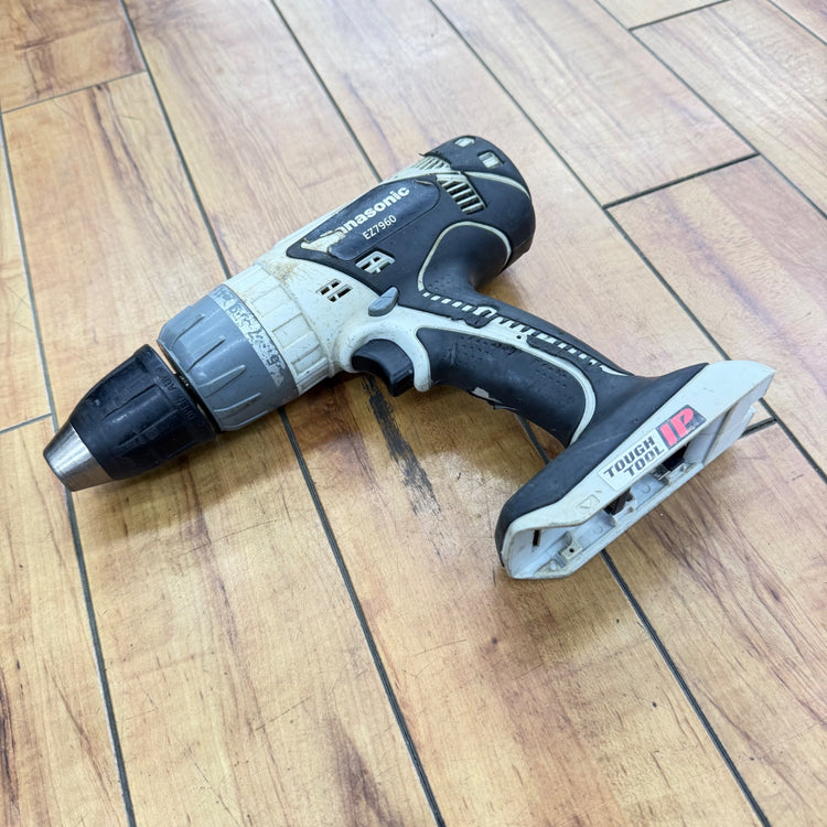 動作確認済み 14.4V 充電振動機能付 ドリルドライバー EZ7960 【リライズ蓮田店】