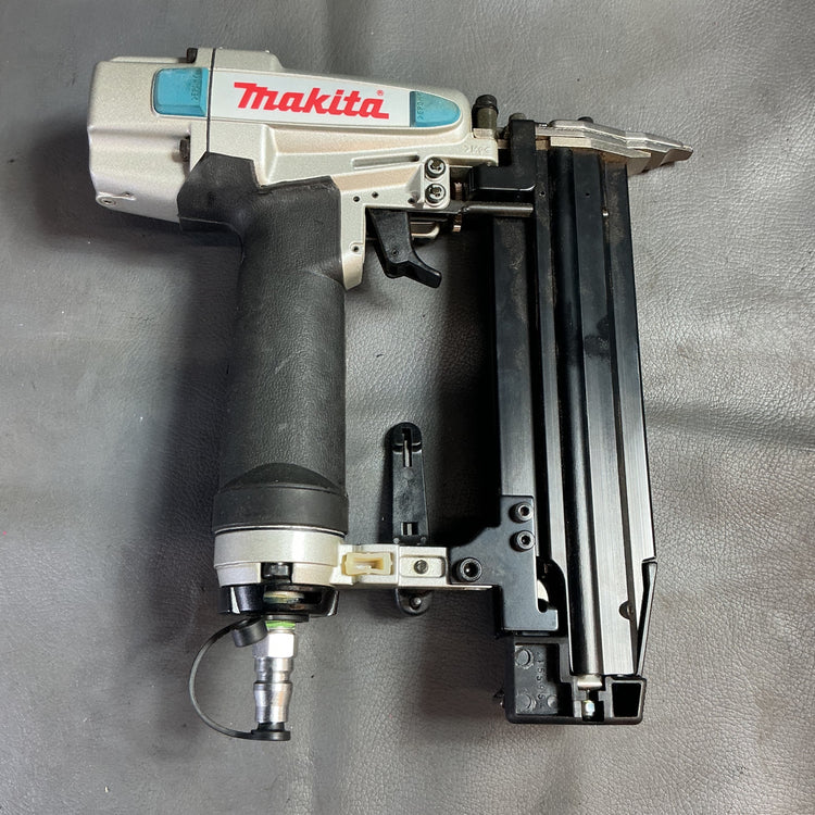【中古】マキタ(makita) 常圧フィニッシュネイラ AF502N  【越谷店】