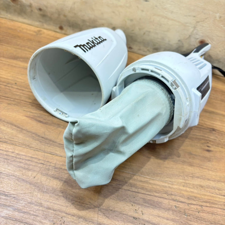 マキタ(makita) 充電式クリーナー CL140FD 【船橋馬込店】