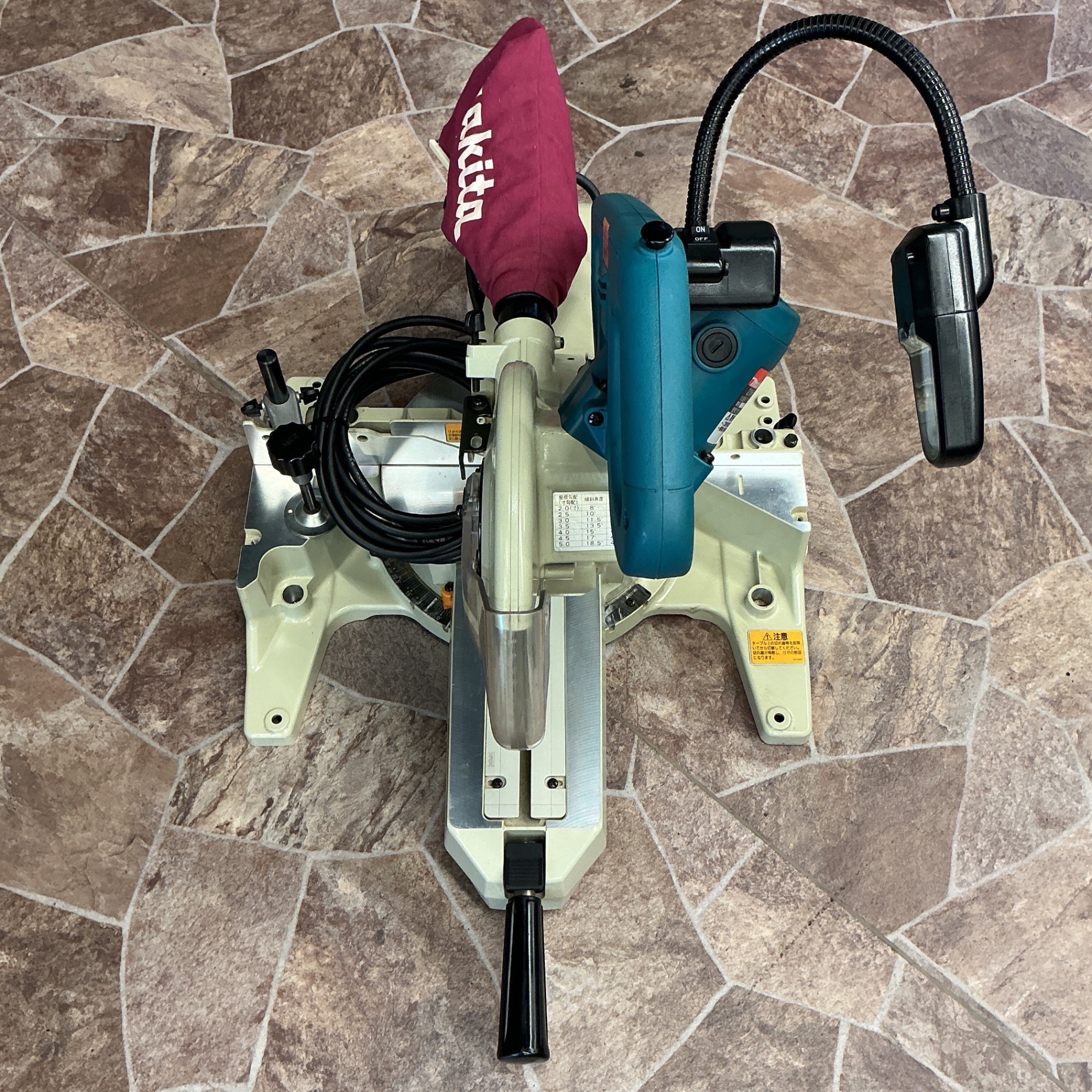 【中古】マキタ/makita スライドマルノコ LS0812  ＊動作良好！【越谷店】